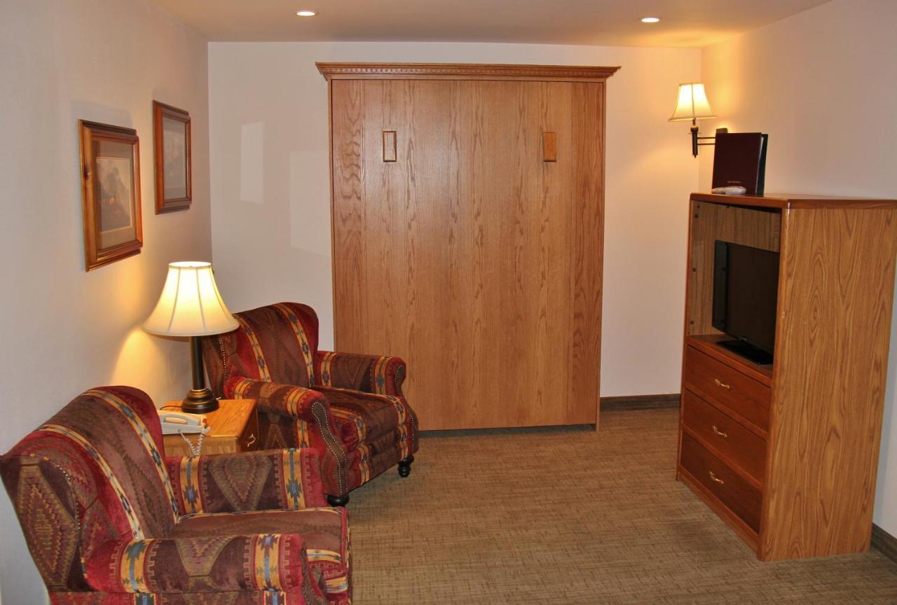 Homestead Inn And Suites Hardin Exteriör bild