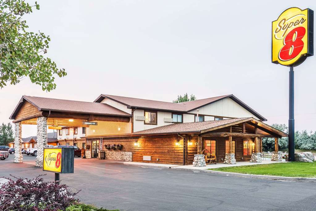 Homestead Inn And Suites Hardin Exteriör bild