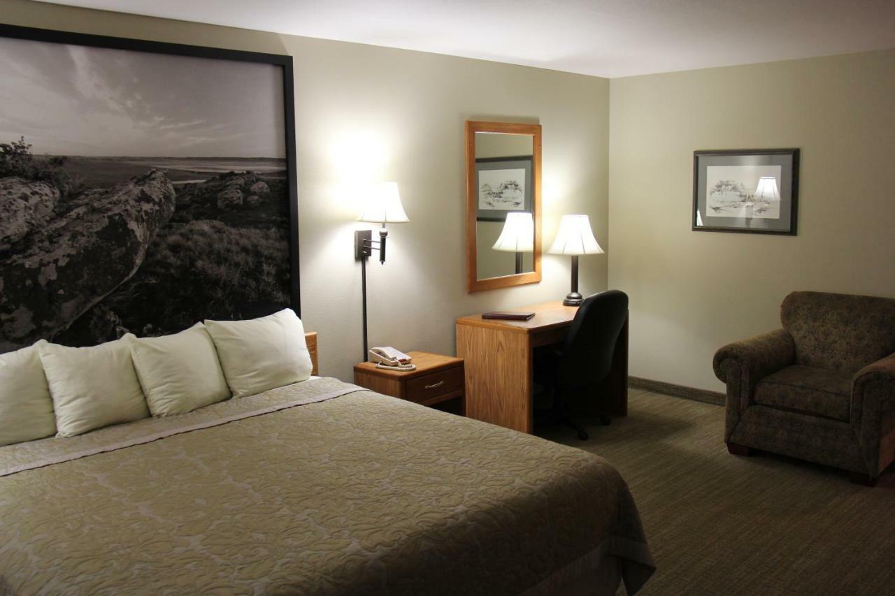 Homestead Inn And Suites Hardin Exteriör bild