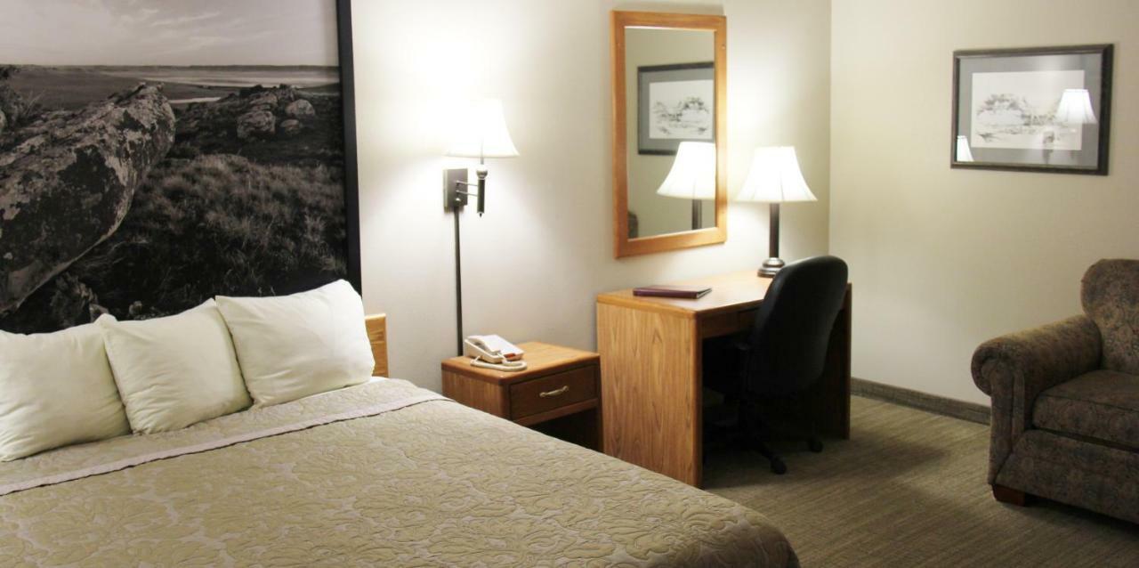 Homestead Inn And Suites Hardin Exteriör bild