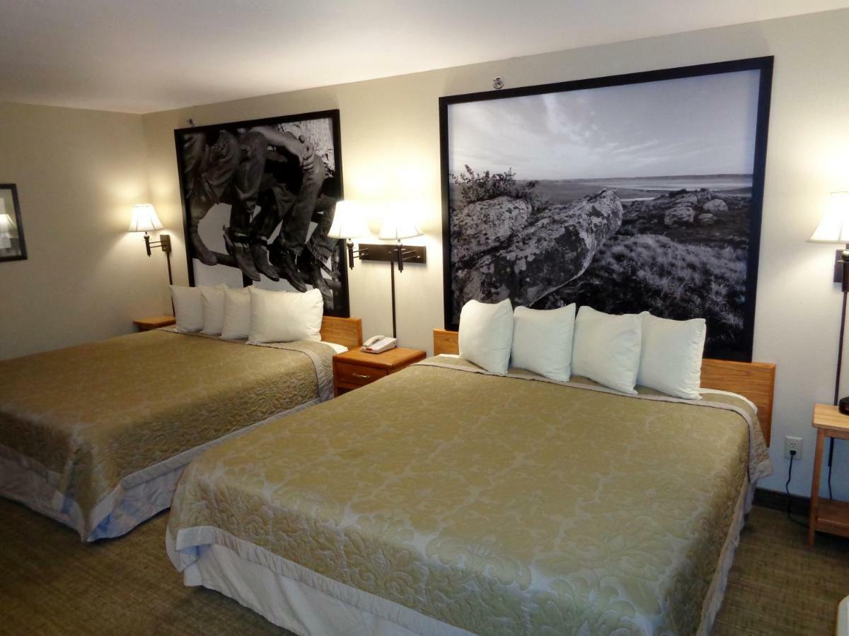 Homestead Inn And Suites Hardin Exteriör bild